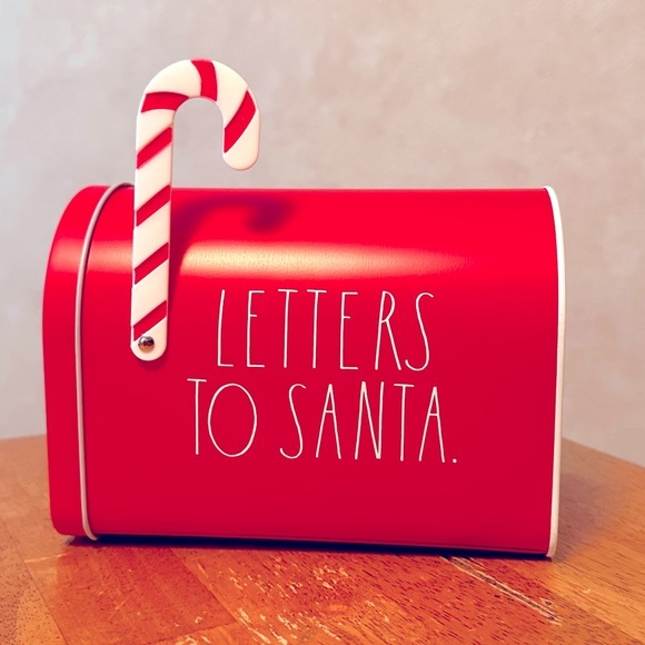Rae Dunn Red and White LETTERS TO SANTA Candy Cane Flag Metal Mailbox NEW!! - Picture 1 of 7